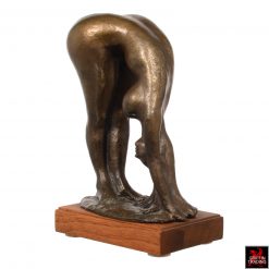 Barney Bright sculpture of a nude female cast in bronze.