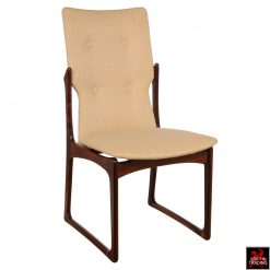 Set of 8 Vamdrup Stolefabrik highback dining chairs.